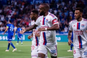 เปรียบเทียบฟอร์มเกมรุก-รับ แมนยู vs ลียง ศึกยูโรปาลีก