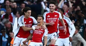  อาร์เซน่อล