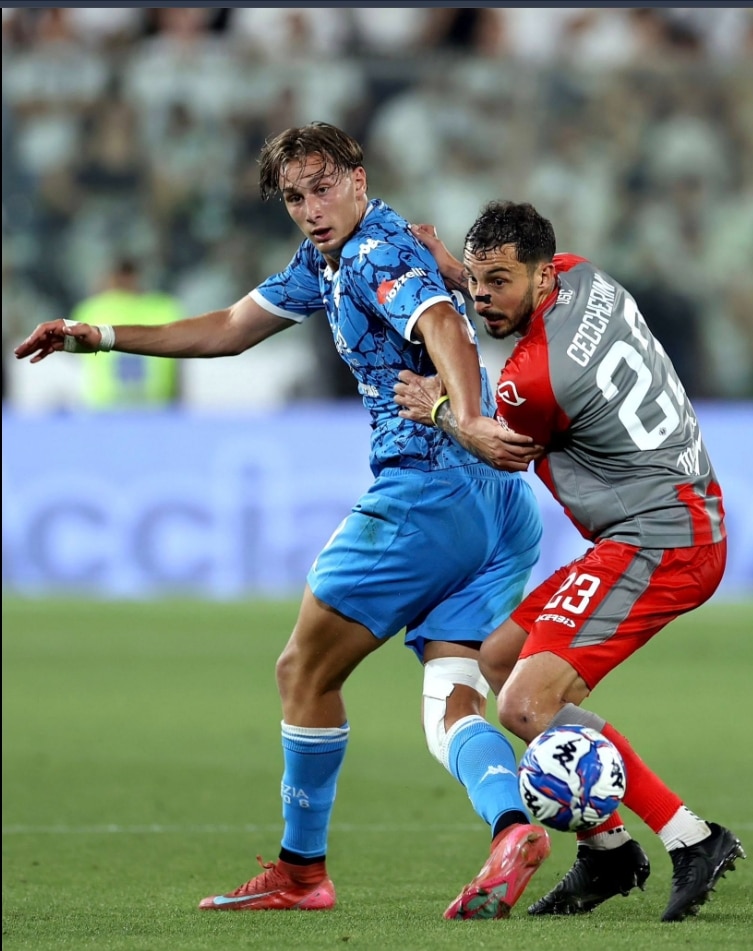 ศึกตัดสินโค้งสุดท้าย ทีม A ดวล ทีม B ใครจะคว้าสามแต้ม